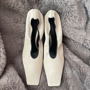 Bottega Veneta Cream Textured Heels